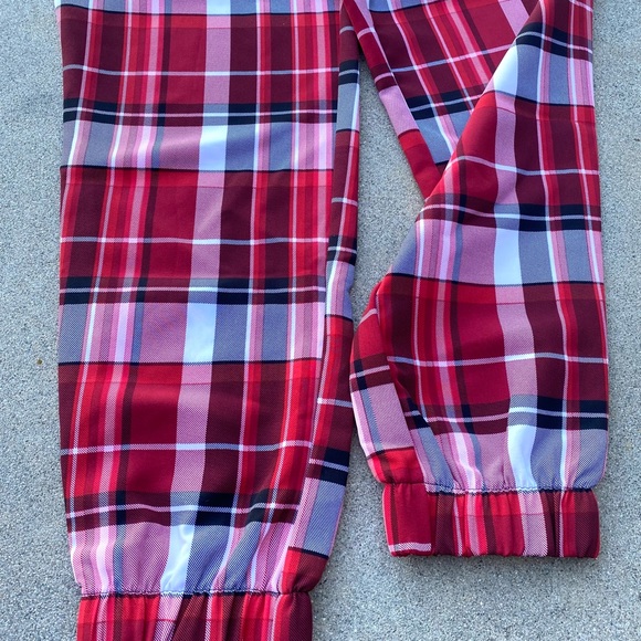 New York & Co. Plaid High Waist Jogger Pant - Picture 9 of 16